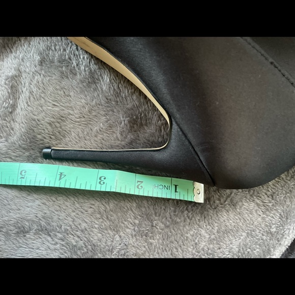 Aldo Stretchy Satin Look Pointy Toe Bootie size 9 - Picture 10 of 11